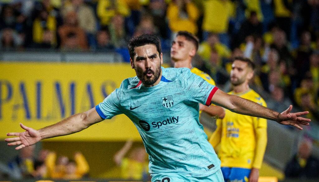 El Barcelona  viene de atrás y derrota a Las Palmas