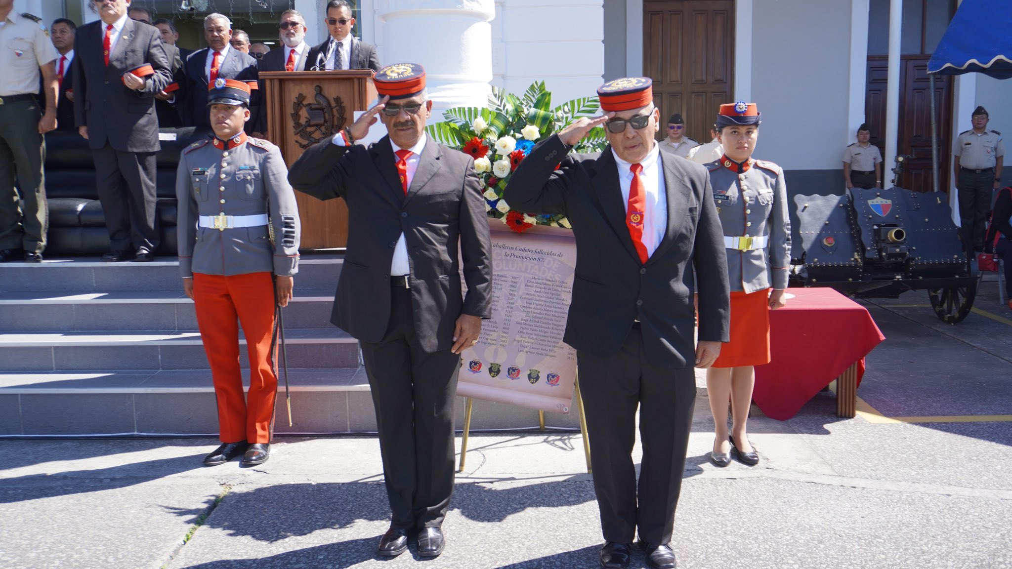 Mindef conmemora 50 años de trayectoria de la promoción 87 de caballeros cadetes
