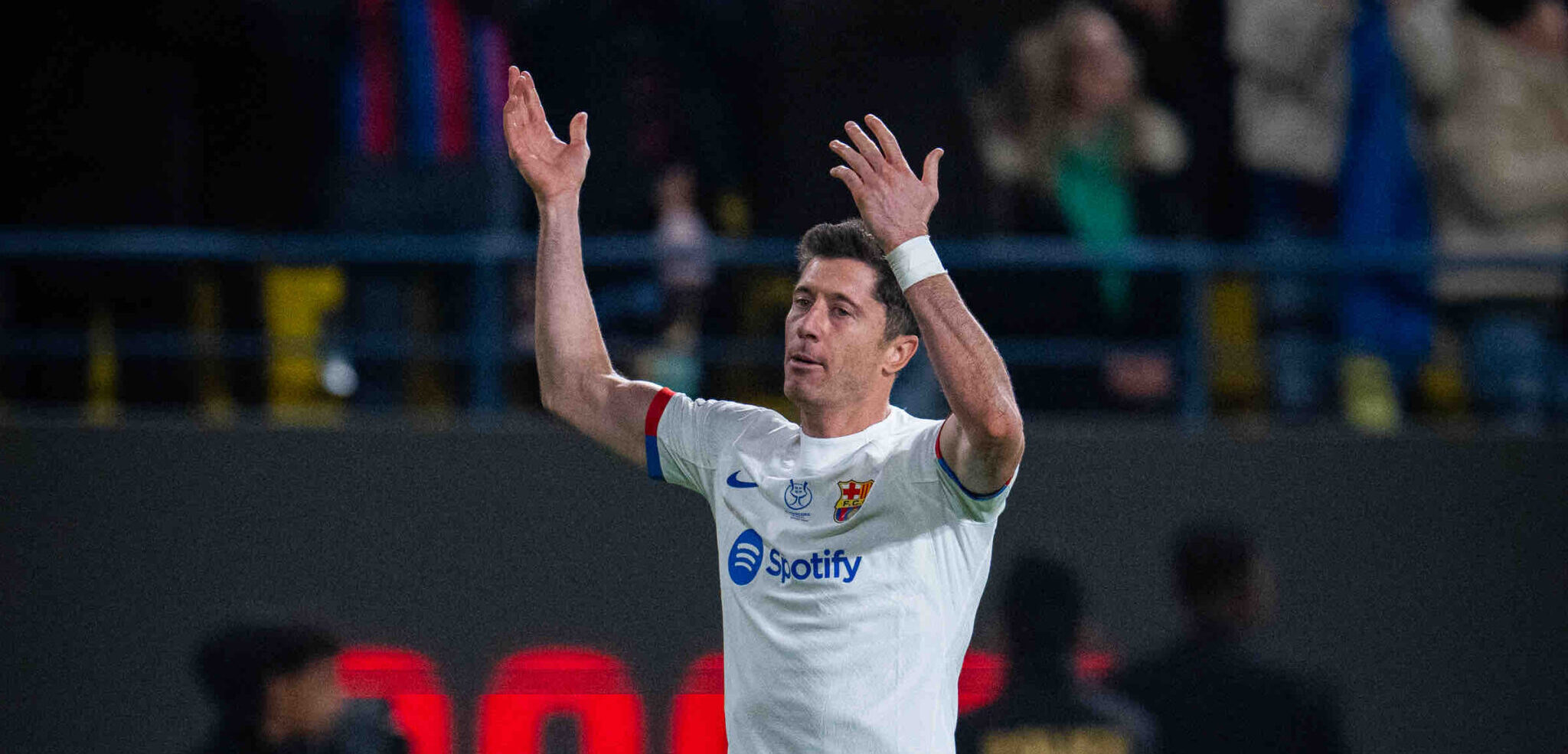 El Barcelona avanza a la final de la Supercopa de España