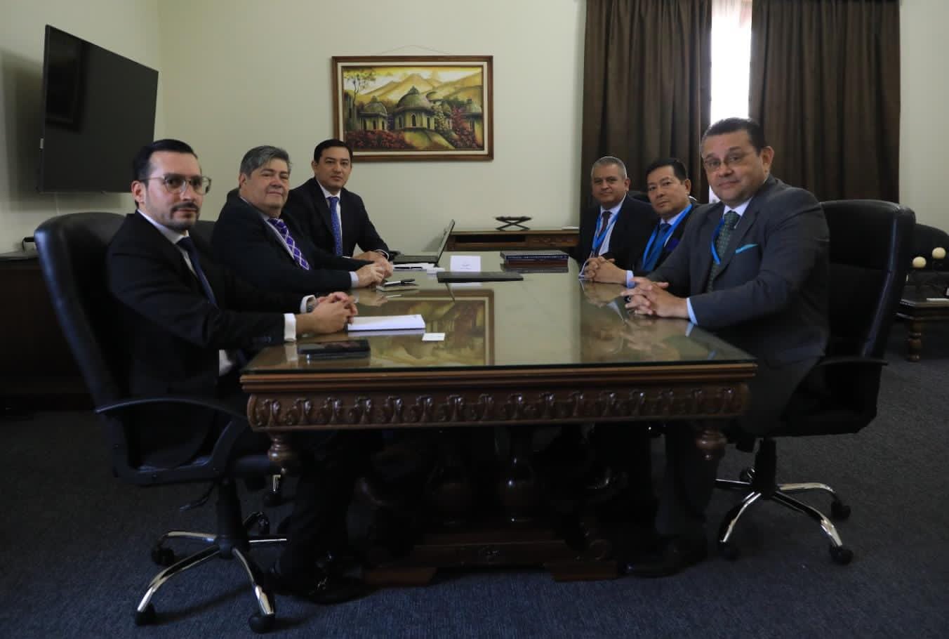 Funcionarios dialogaron sobre seguridad y otros temas de interés bilateral. /Foto: Mingob