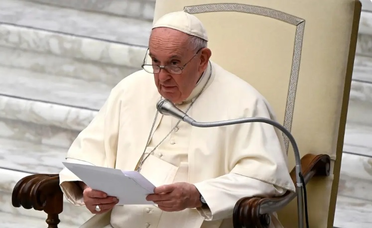 Papa Francisco: La guerra es una locura y siempre una derrota