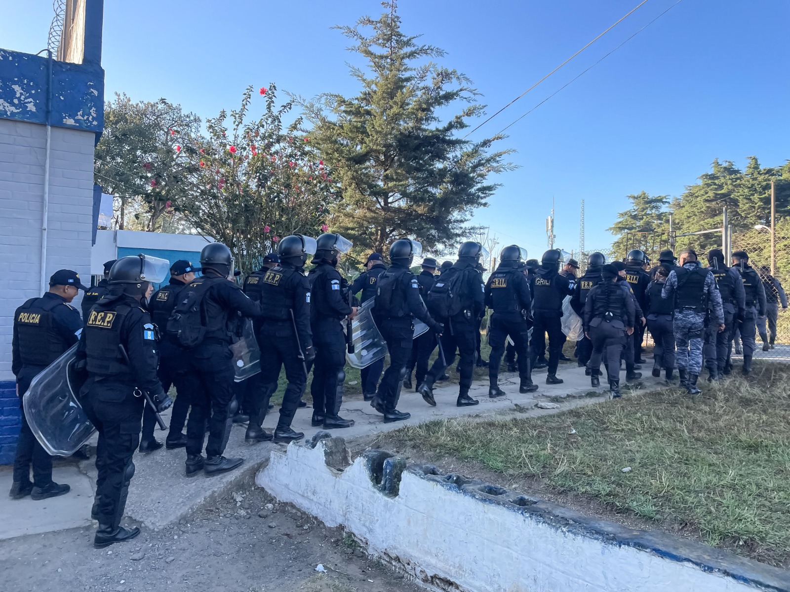 Autoridades desarrollan requisa en Granja Penal Pavón