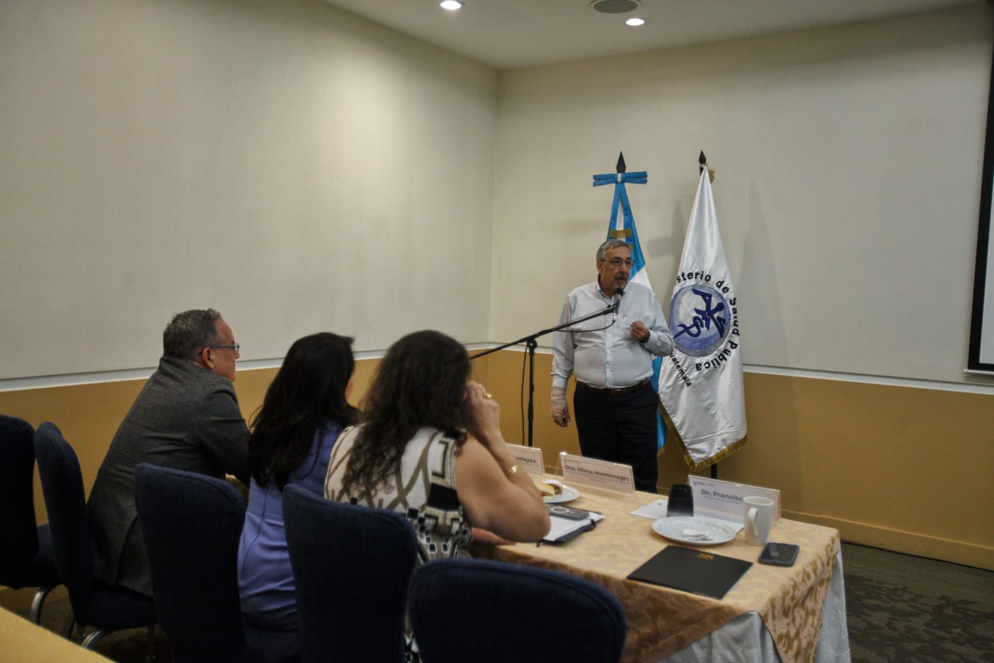 Ministro de Salud compartió sobre la reducción de muertes maternas en Huehuetenango. /Foto: MSPAS