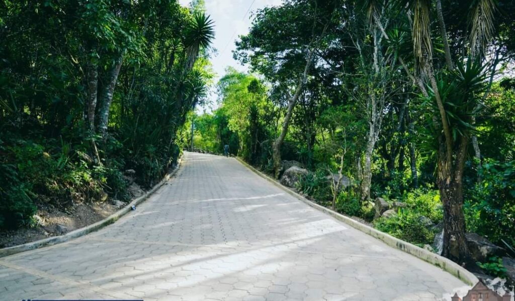 Vecinos de Comapa, Jutiapa, cuentan con mejoramiento de tramo carretero