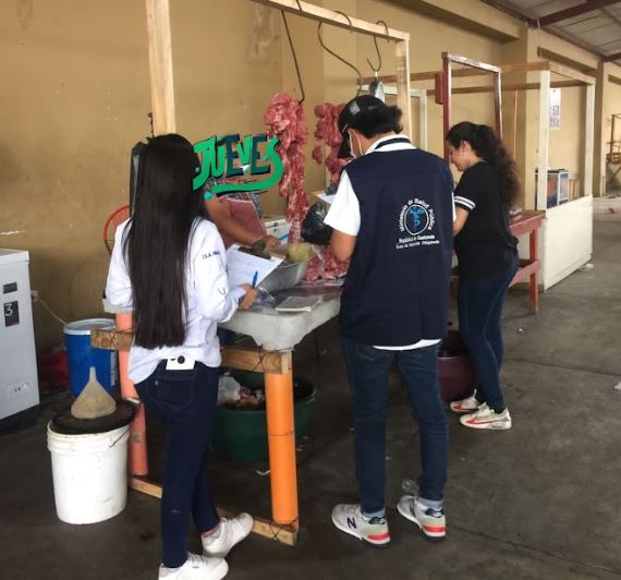 Verifican normas sanitarias en carnicerías de Chiquimula