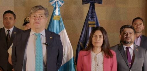 El ministro de Gobernación, Francisco Jiménez, junto con su equipo. / Foto: Mingob.