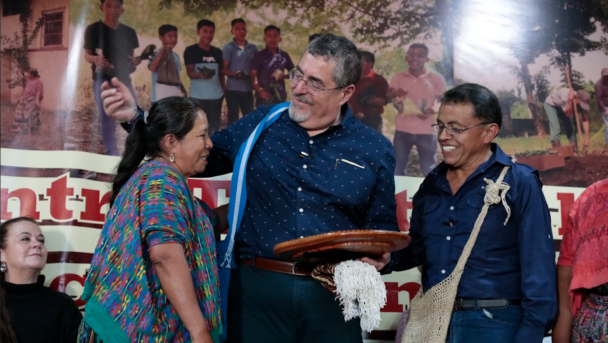 Presidente Arévalo reconoció la importancia de escuchar a los pueblos indígenas. / Foto: Noé Pérez.
