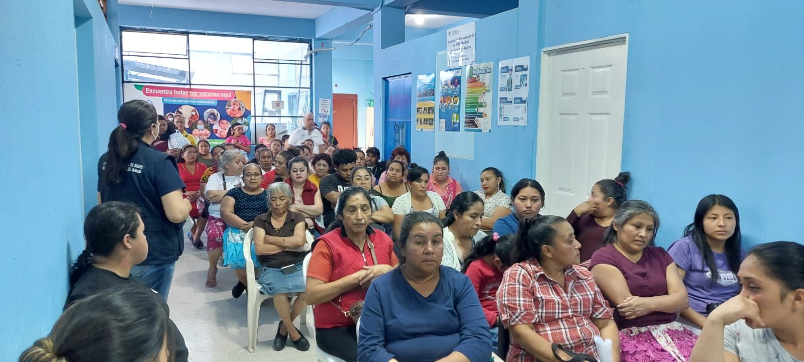 Fortalecen medidas sanitarias en mercado municipal de Jalapa