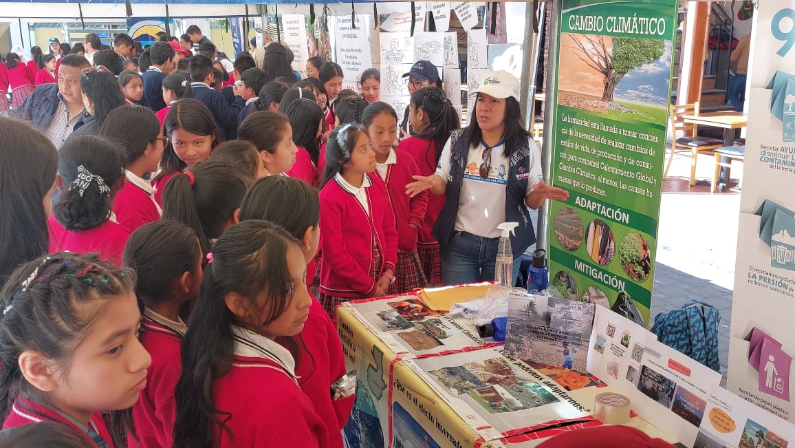 Desarrollan primera feria ambiental en Sololá