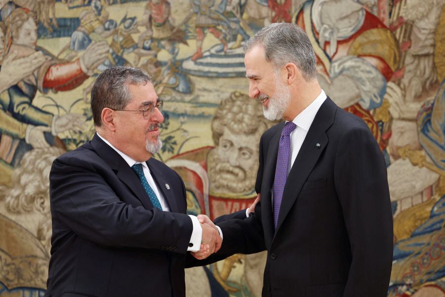 El rey Felipe VI recibe al presidente Bernardo Arévalo en Madrid