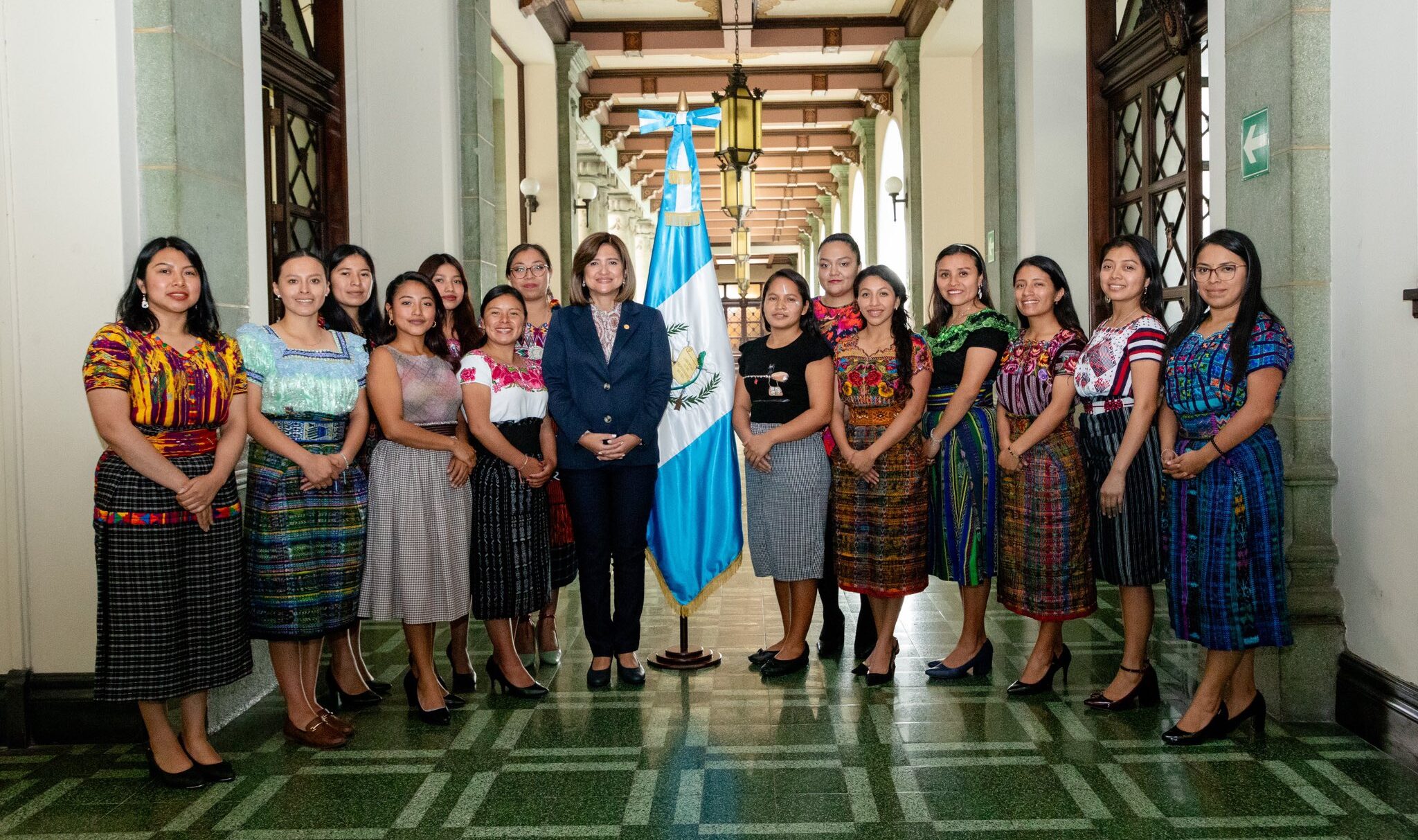 Escuela de Oportunidades forma y acerca a mujeres al mundo laboral