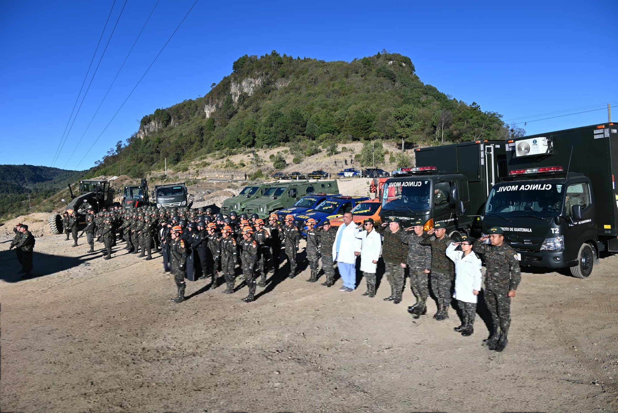 Mindef y Mingob se unen para que Nahualá y Santa Catarina Ixtahuacán caminen hacia la paz