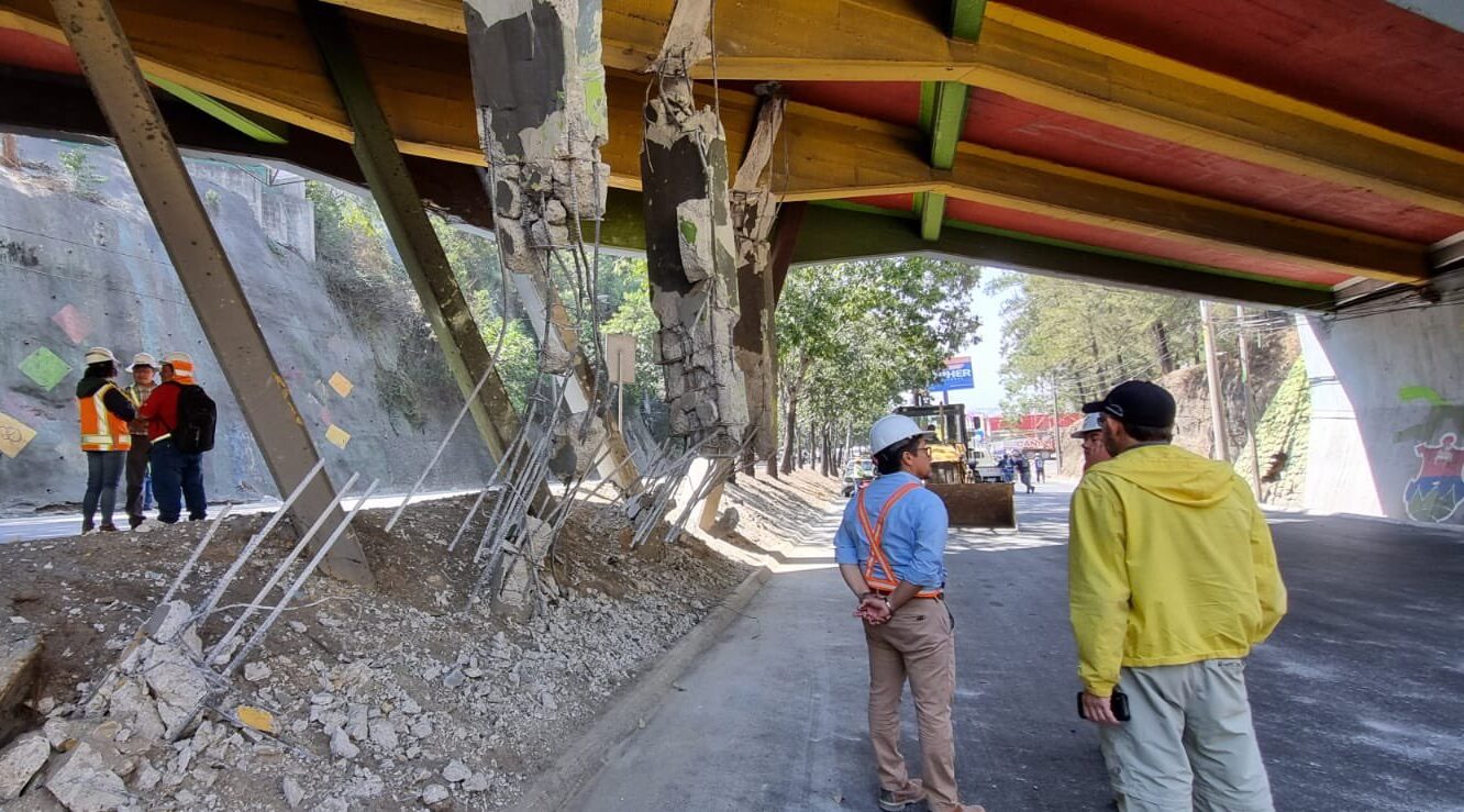 Mesa interinstitucional acuerda acciones para reparar el puente Adolfo Mijangos López