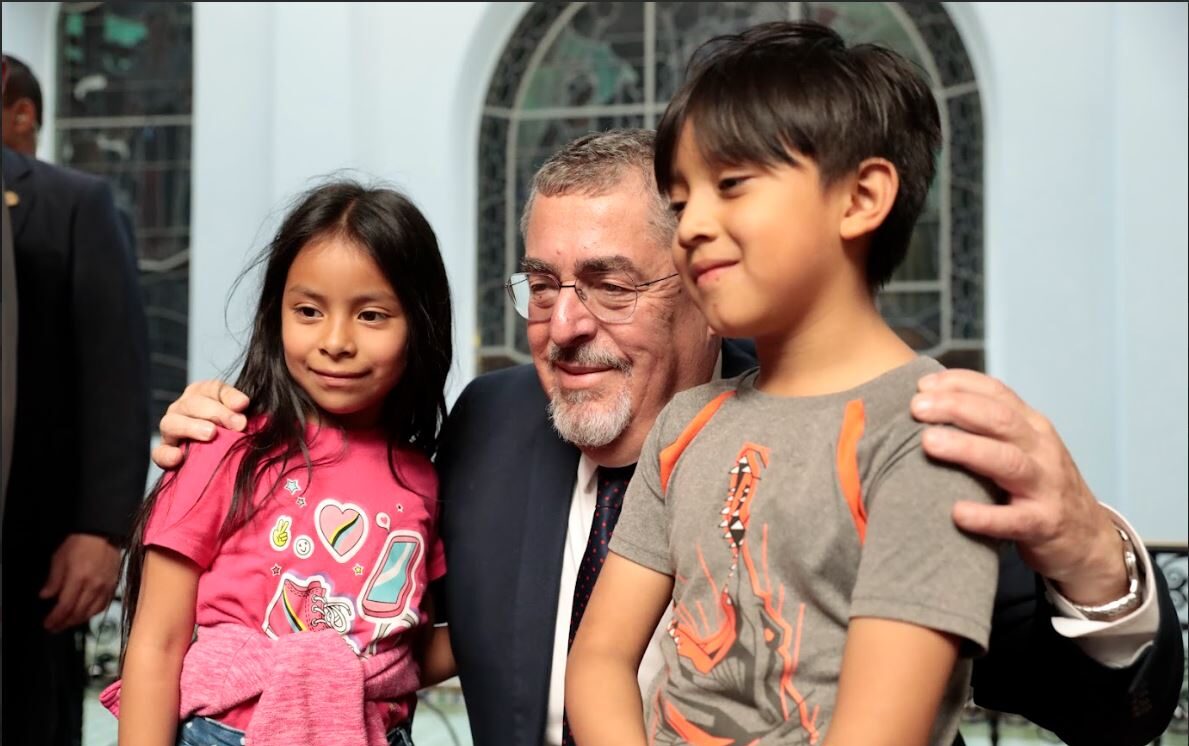 Presidente Arévalo: “En los niños y niñas está el cambio y el futuro diferente que queremos”