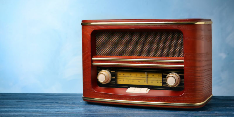 La radio comienza su segundo siglo como medio ampliamente confiable