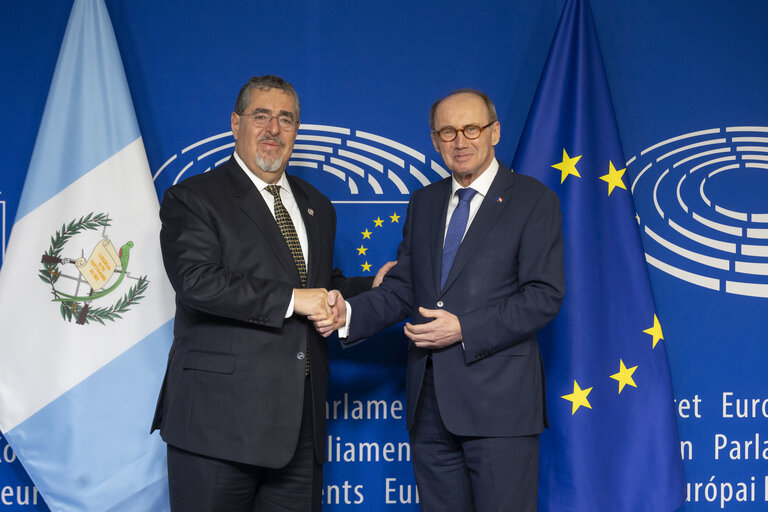 Othmar Karas, se reúne con Bernardo Arévalo, Presidente de Guatemala