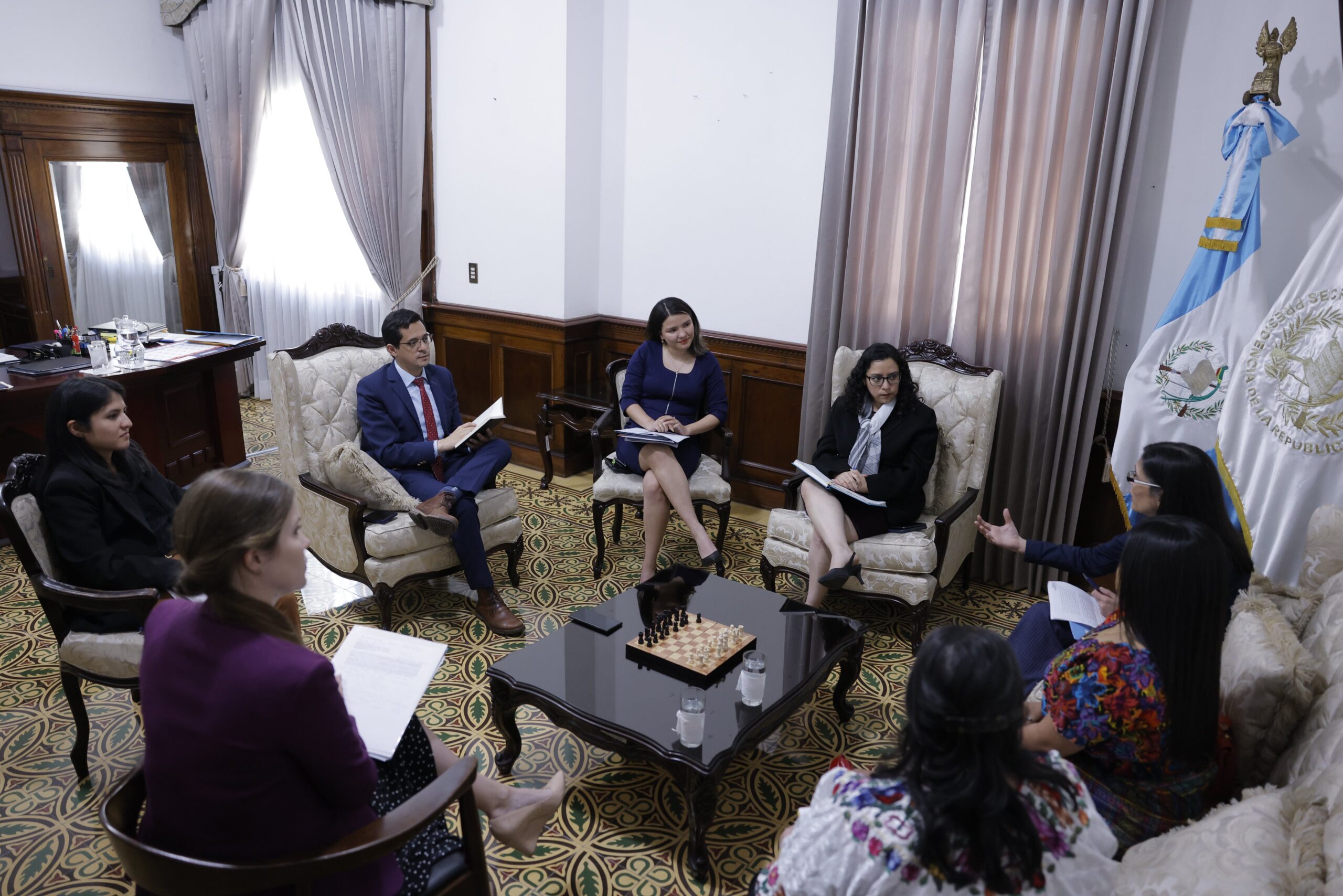 Secretaría General de la Presidencia impulsa la transparencia y profesionalización