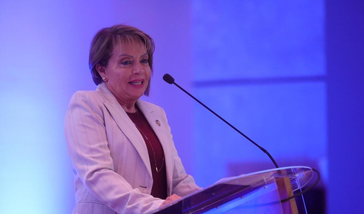 Ministra Jazmín de la Vega hizo el llamado al sector público y privado a trabajar en conjunto. / Foto: CIV.