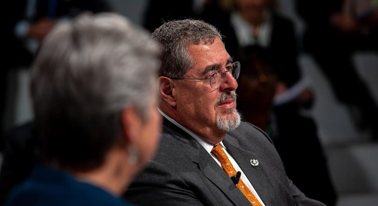 Presidente Arévalo insta a fortalecer el trabajo conjunto con Estados Unidos y México para atender a migrantes &nbsp;