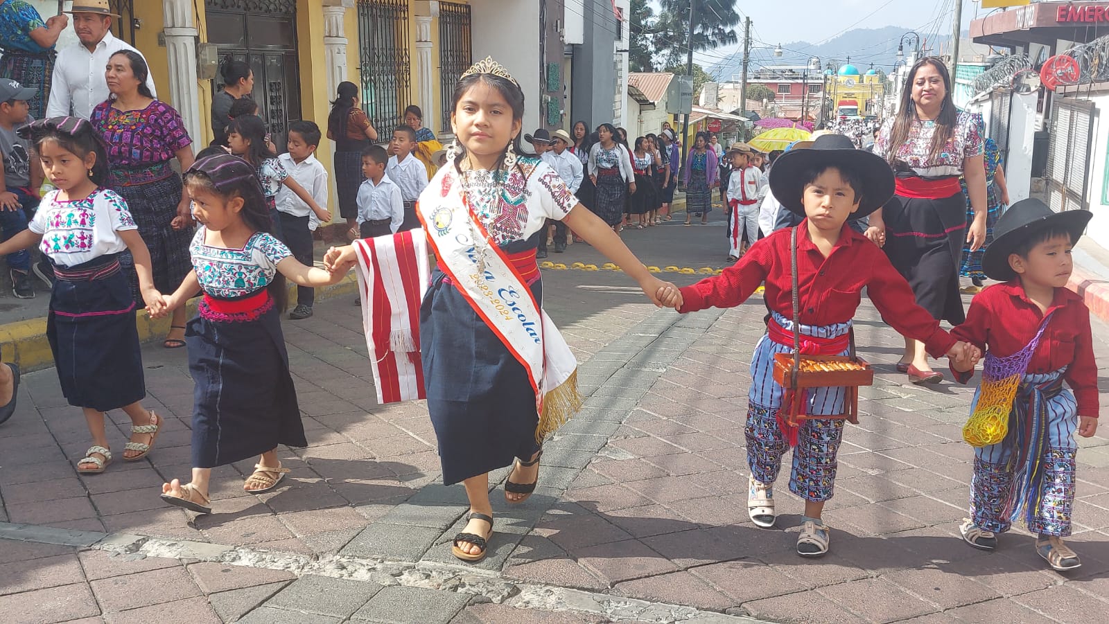 Conmemoran 285 años de fundación del municipio de Santa María Visitación, Sololá