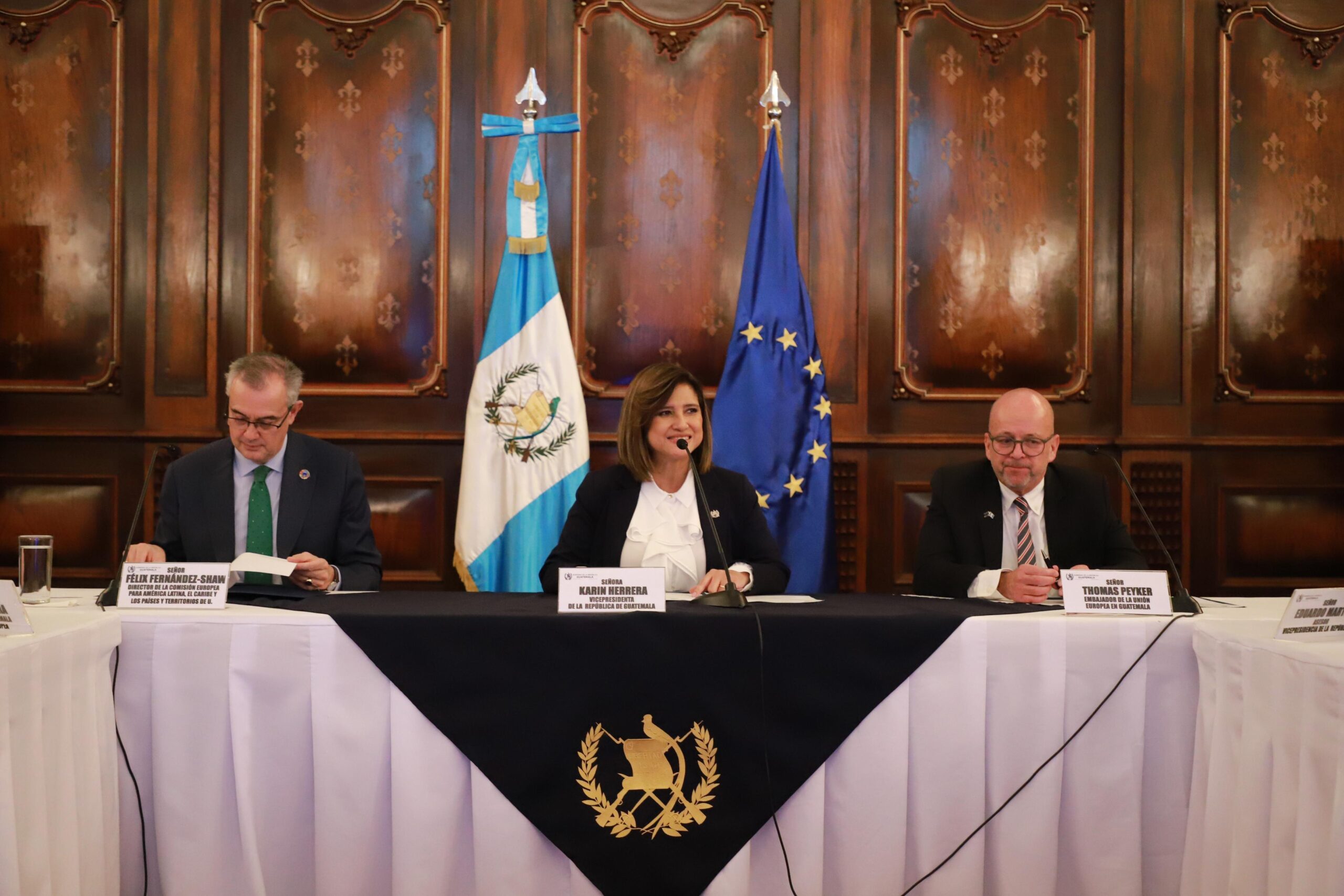 La reunión con la Unión Europea se llevó a cabo en el Palacio Nacional de la Cultura. /Foto: Vicepresidencia de la República