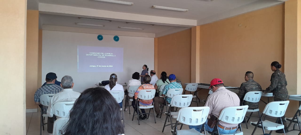 Unidad Técnica Departamental de Jutiapa aborda temas relevantes para el desarrollo