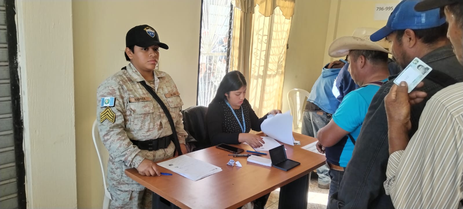 Mides brinda asistencia a beneficiarios del Programa de Desarrollo Integral en Jalapa