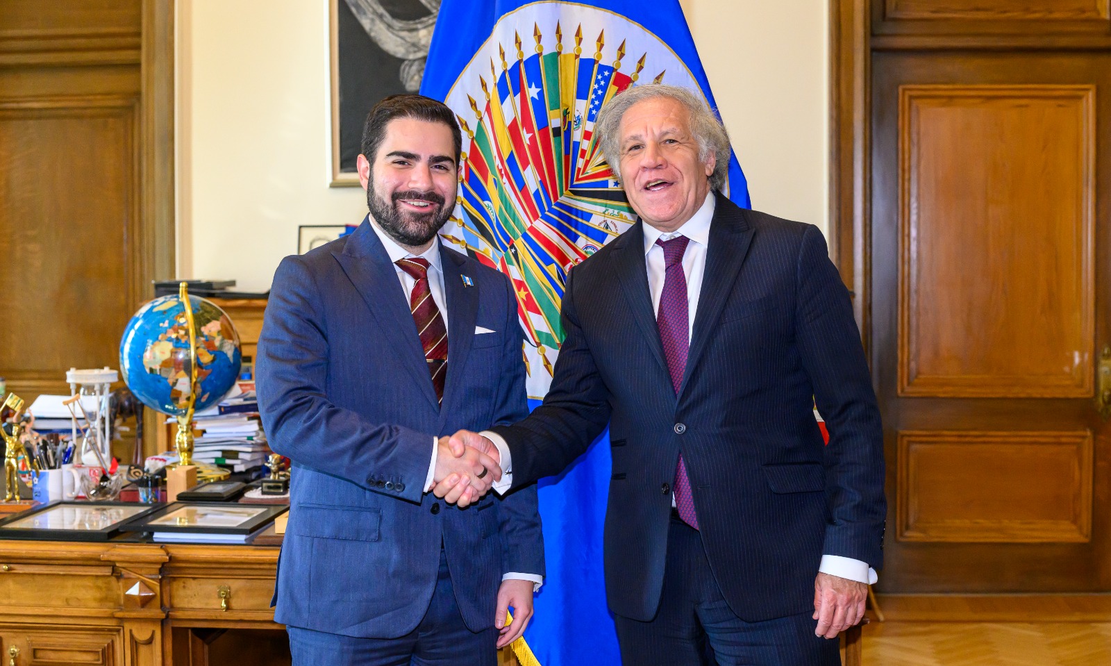 Comisionado nacional contra la Corrupción se reúne con secretario general de la OEA. / Foto: OEA.