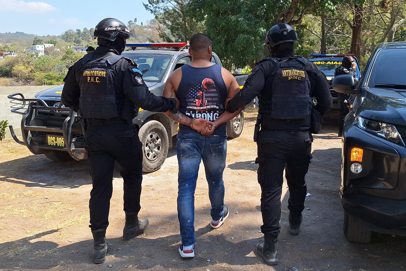 Aprehendido con 151 mil quetzales y más de 73 mil dólares en El Progreso