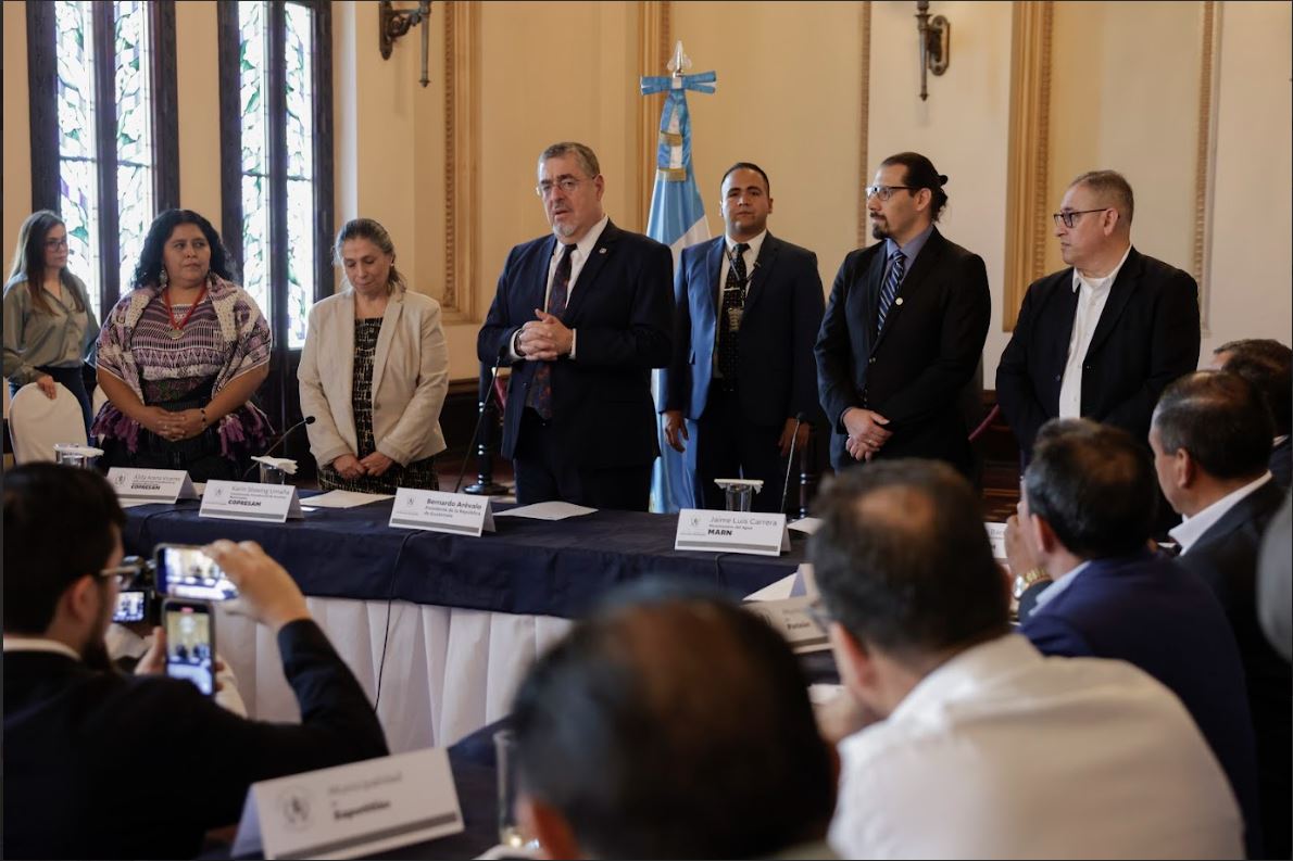 Mandatario Bernardo Arévalo reitera apoyo a los gobiernos locales