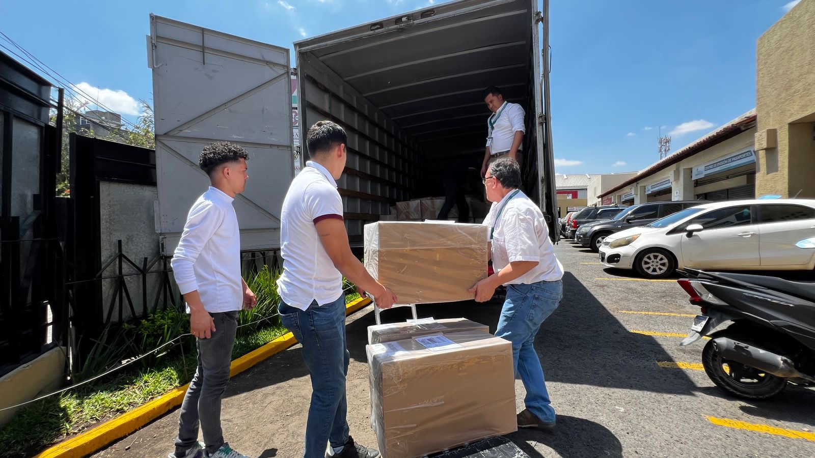 Migración ha enviado 269 mil cartillas para impresión de pasaportes al extranjero.