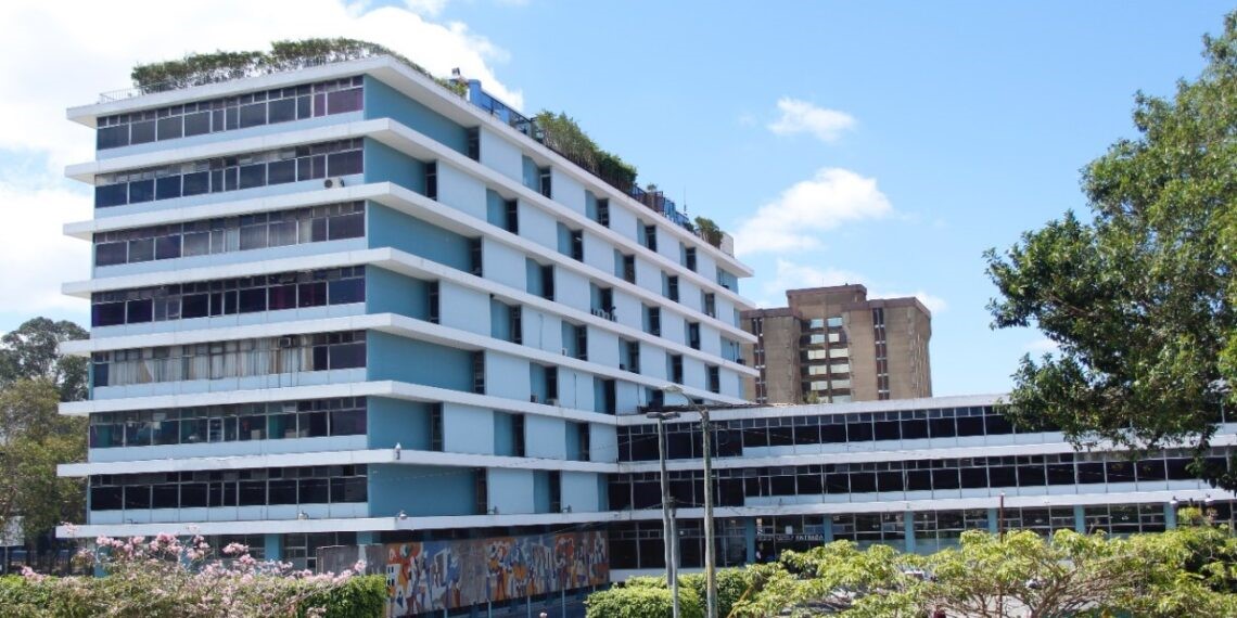 IGSS cerrará consultas externas y oficinas del 27 al 29 de marzo