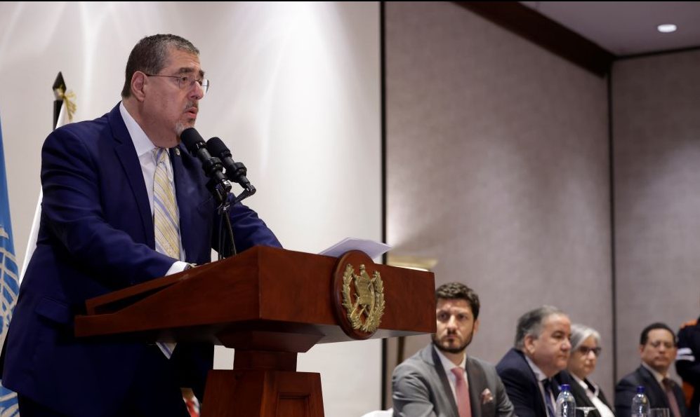Presidente Arévalo destaca la prevención para enfrentar el cambio climático