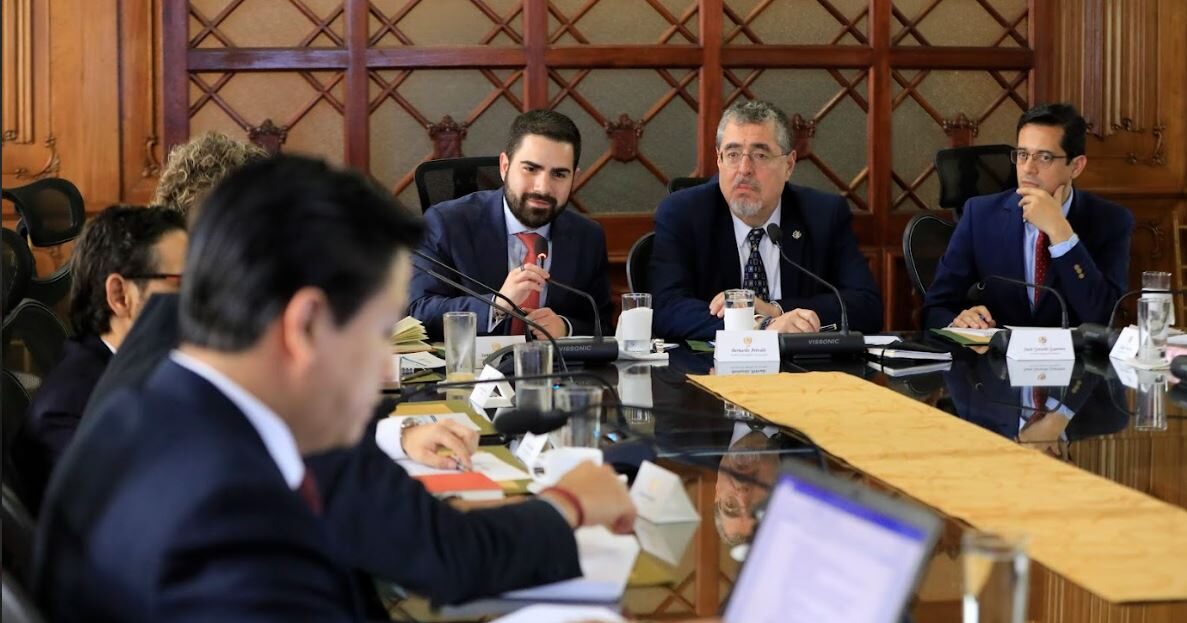 Presidente Arévalo destacó impulso del portal de consulta de denuncias por corrupción. / Foto: Noé Pérez.