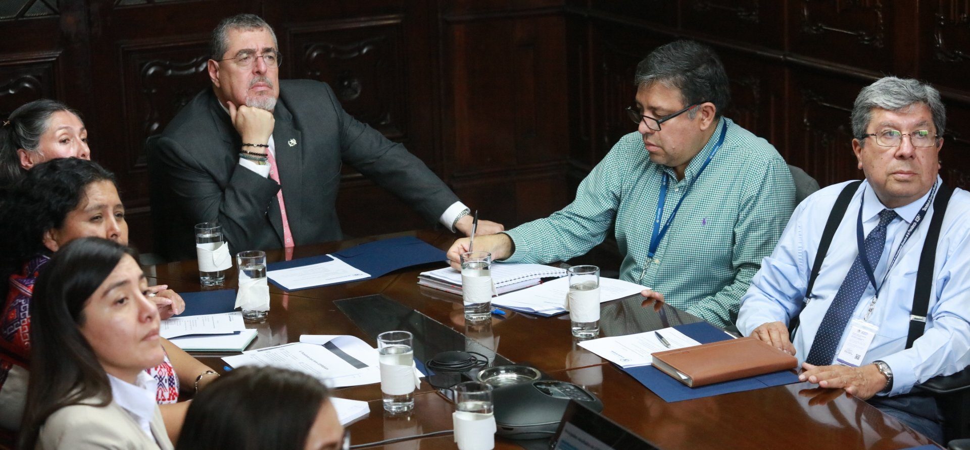 Reunión con el presidente con Copresam, Segeplan y Scep.