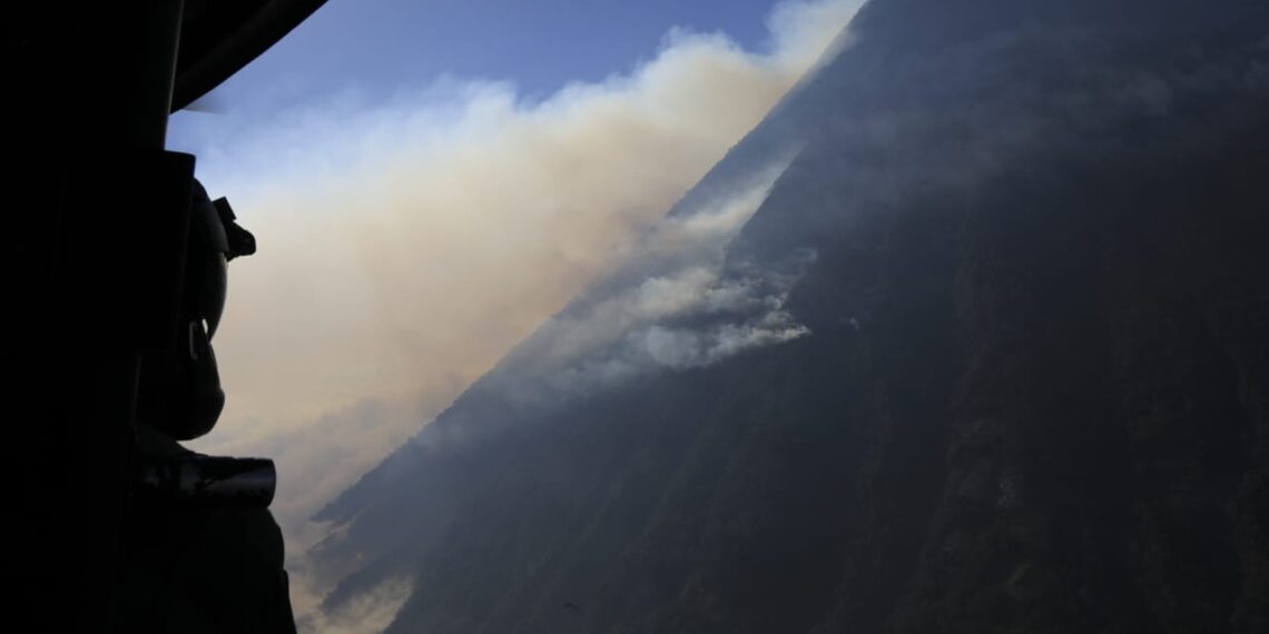 Incendio en el volcán de Agua se encuentra controlado en un 90 %