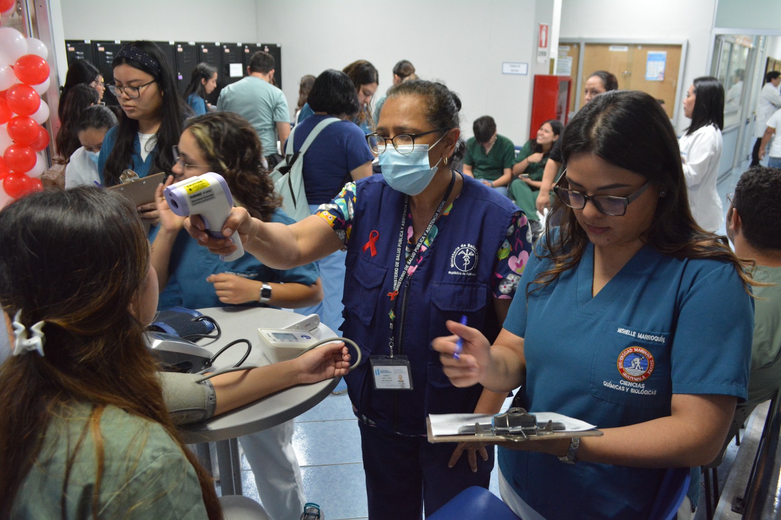 Realizan jornada de donación de sangre en la universidad Mariano Gálvez