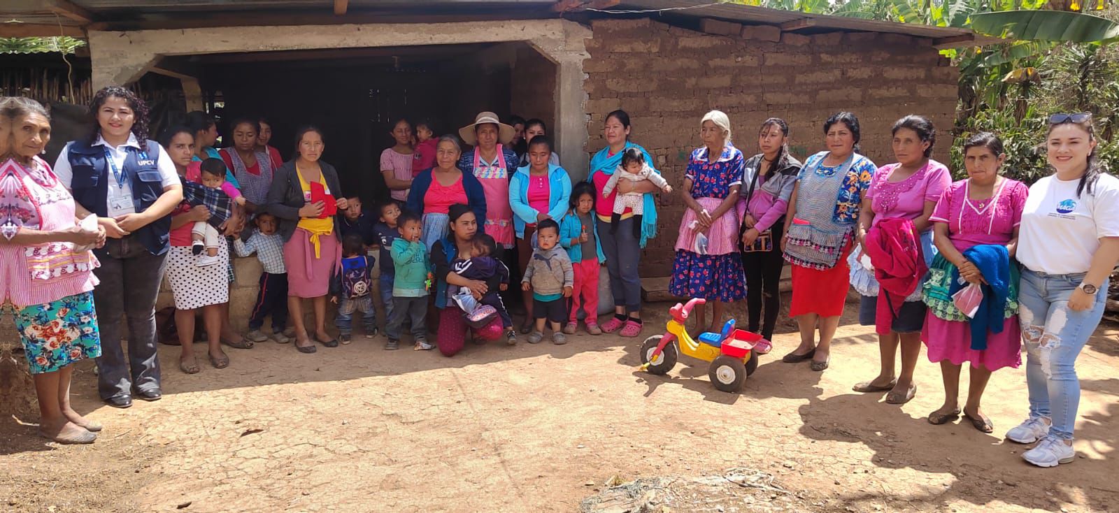 UPCV encabeza capacitación en liderazgo y comunicación, a mujeres del área rural