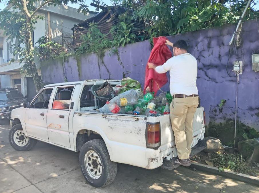 Hogares chiquimultecos libres de chatarra para prevenir el dengue