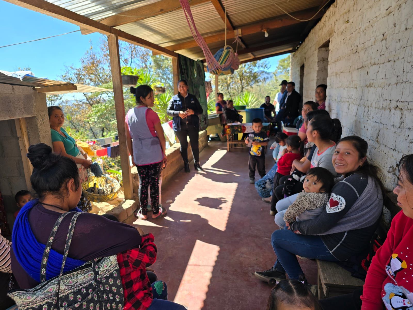 La UPCV impulsa charlas de convivencia en Santa María Xalapán, Jalapa
