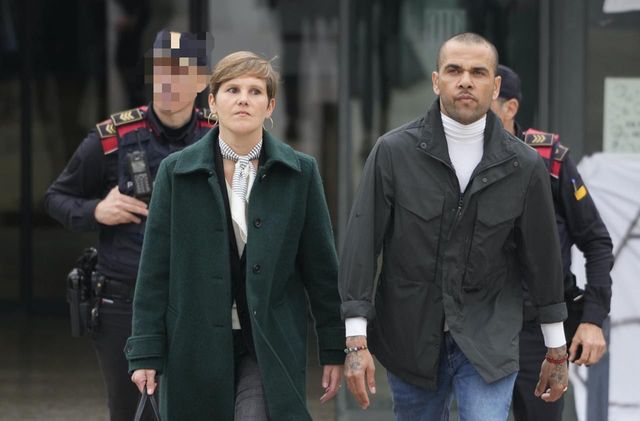 Dani Alves abandona prisión al depositar la fianza tras 14 meses en la cárcel