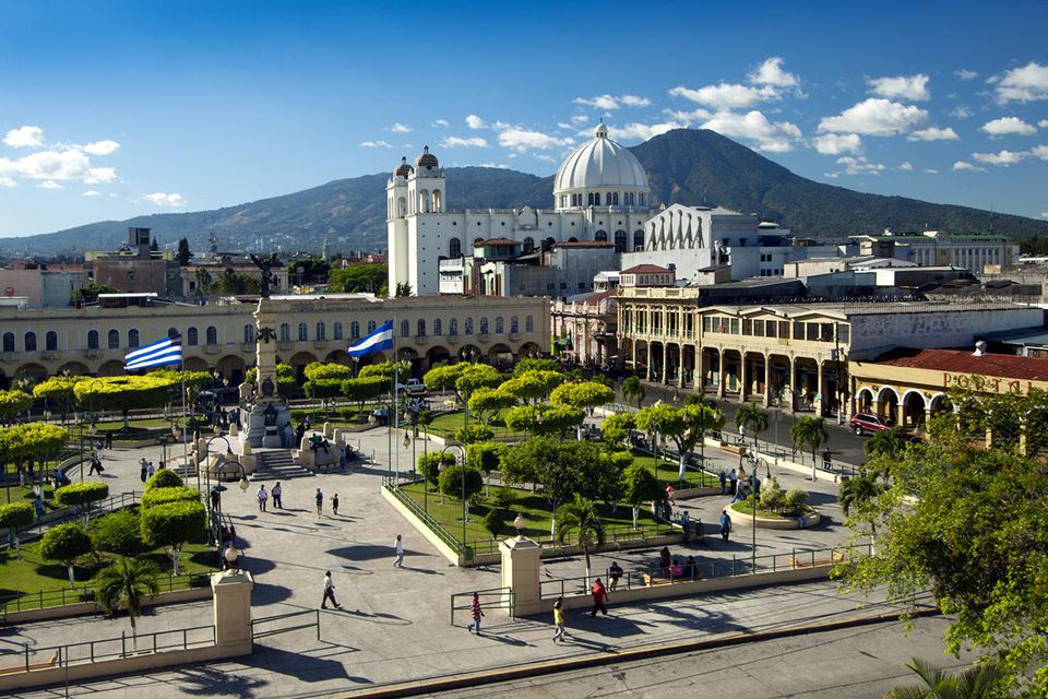 Escrutinio de elecciones salvadoreñas supera el 78 % y da 28 alcaldías al partido de Bukele