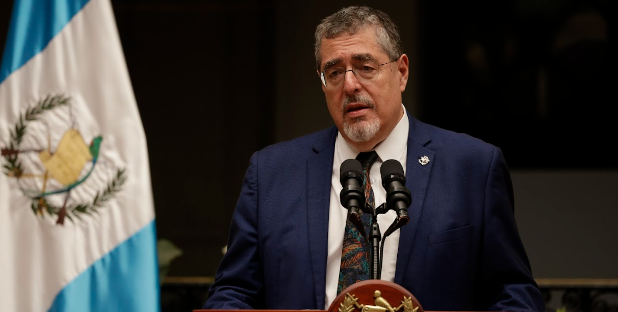 Presidente Arévalo: “El agua existe antes de toda la creación”