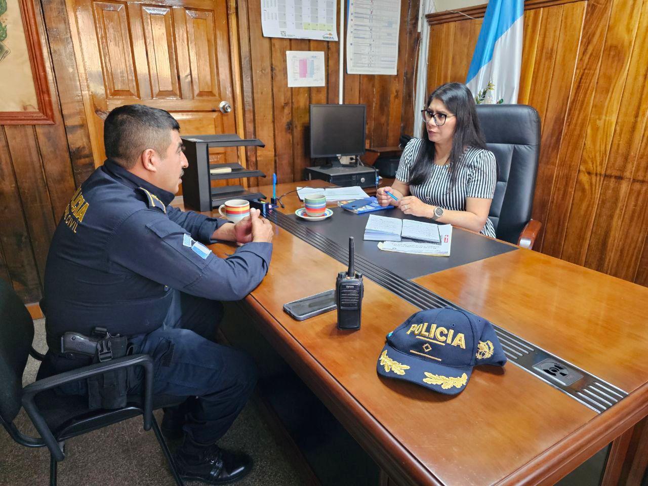 Gobernadora de Jalapa reitera acciones de seguridad durante primera reunión de trabajo