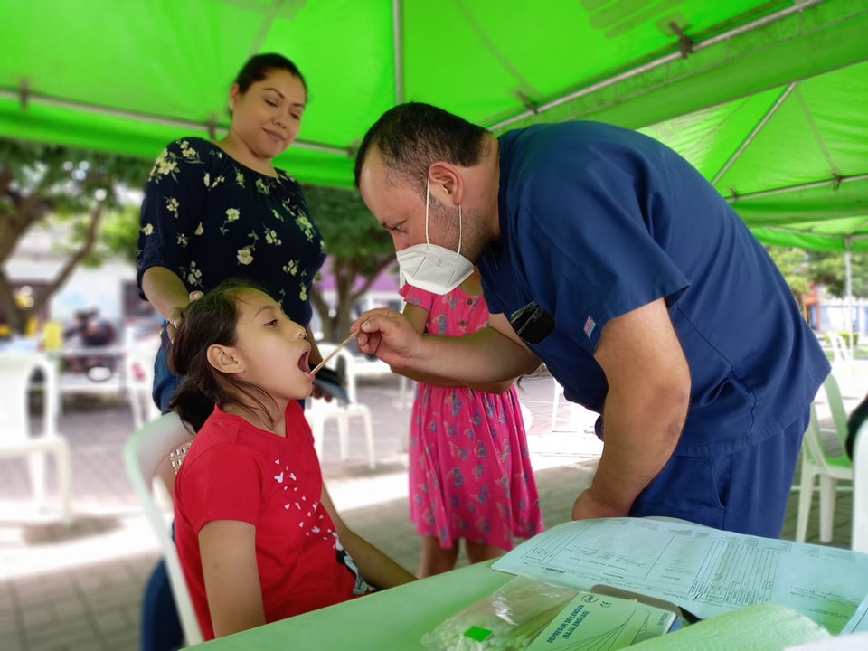 Doctor Móvil en el Barrio ofrece distintos servicios para los vecinos de la capital. /Foto: Municipalidad de Guatemala