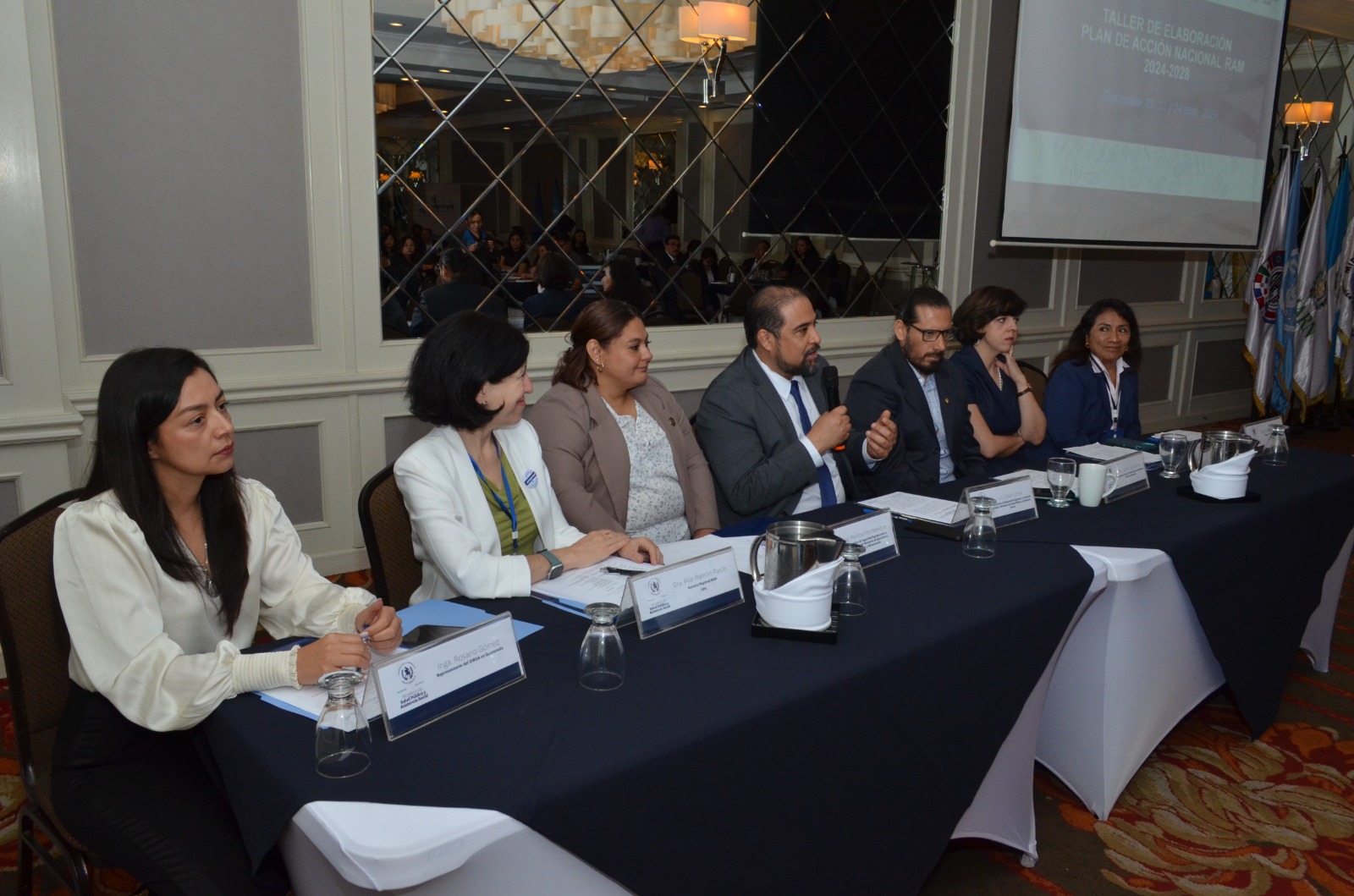 Distintas entidades se reúnen para velar por acciones en favor de la salud. /Foto: MSPAS