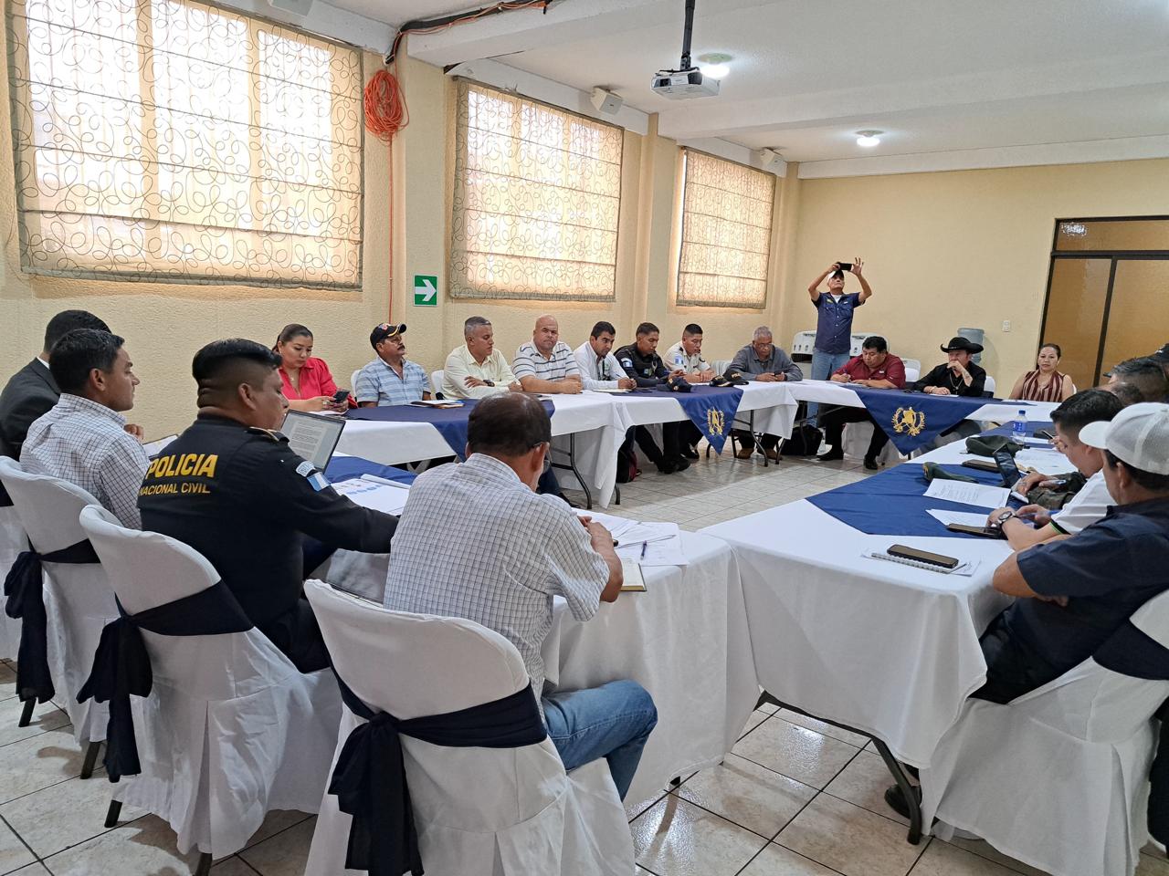 Coordinan mesa técnica de seguridad ciudadana en San Rosa