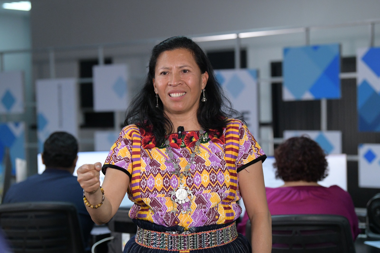 La titular del Mintrab, Miriam Roquel, destaca los esfuerzos del equipo para velar por mejores oportunidades laborales para los guatemaltecos. /Foto: Carlos Jacinto