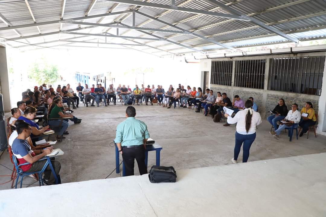 MAGA y Mineduc socializan estrategia de huertos escolares en Jutiapa