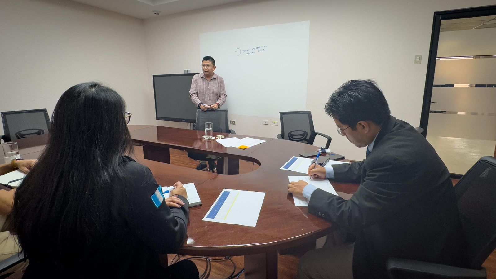 Seguimiento a reprogramación anual de proyectos en Jalapa